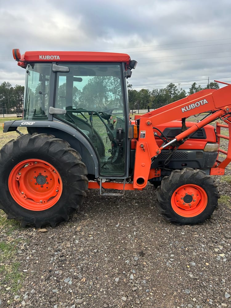 Kubota L4630 Cab Tractor